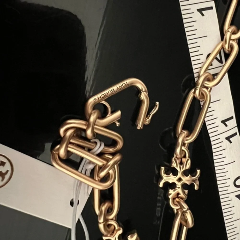 TORY BURCH• Roxanne Chain‎ Short Necklace